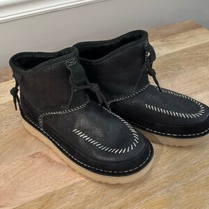 Ugg Campfire Crafted Regenerate Boot size 8